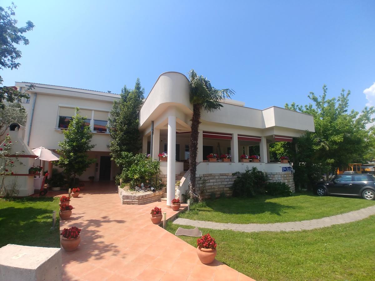 Villa Fontana Sukošan エクステリア 写真