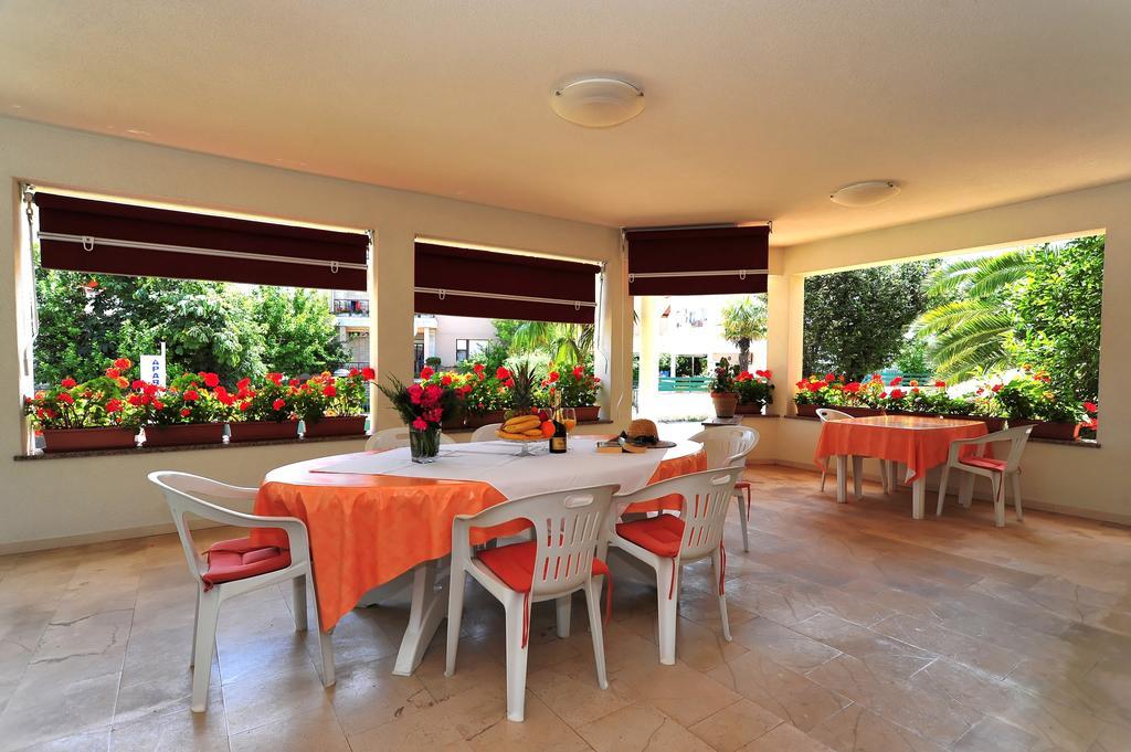 Villa Fontana Sukošan エクステリア 写真